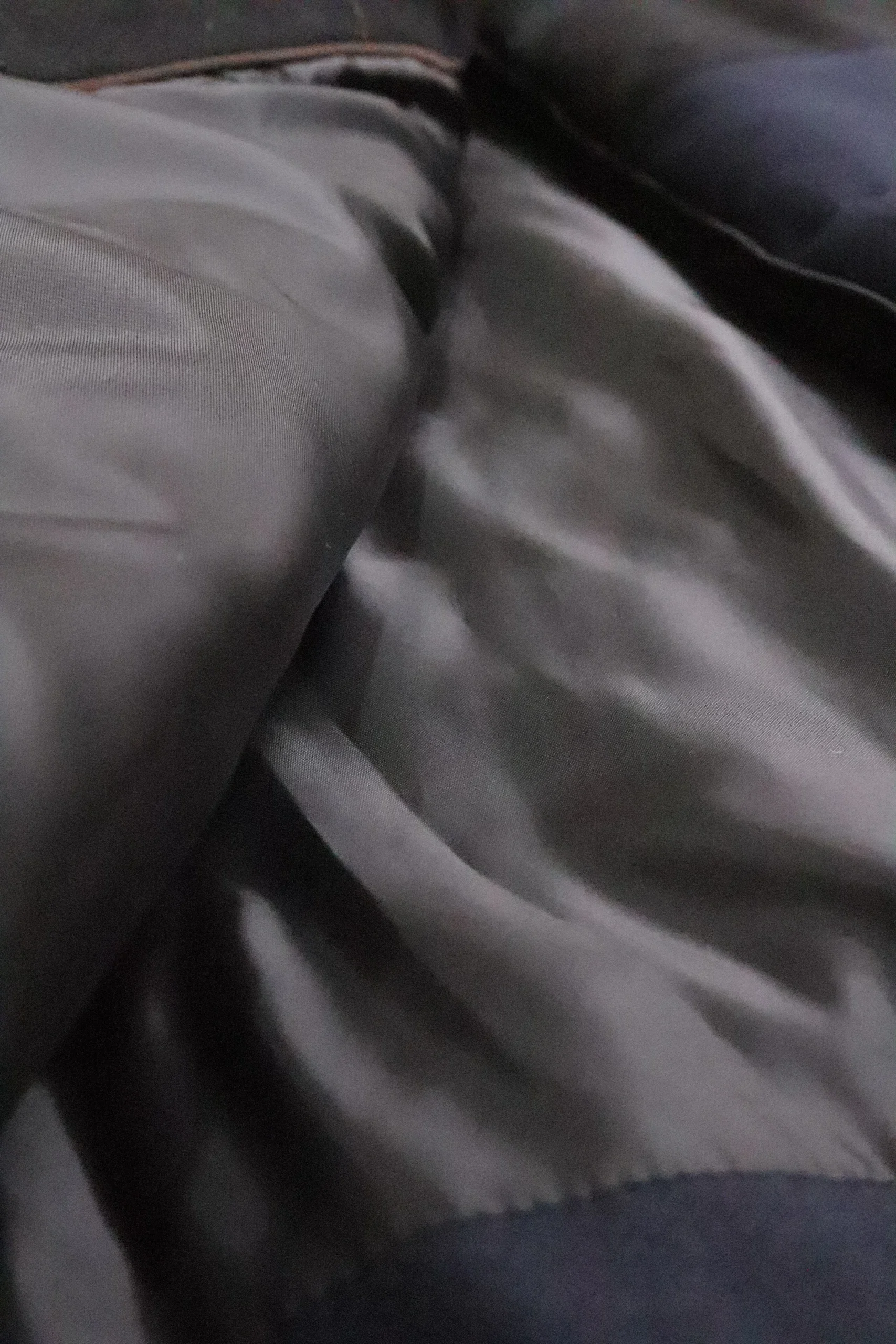 ژیله دو تیکه DS با طراحی مدرن و کیفیت بالا - تصویر 1